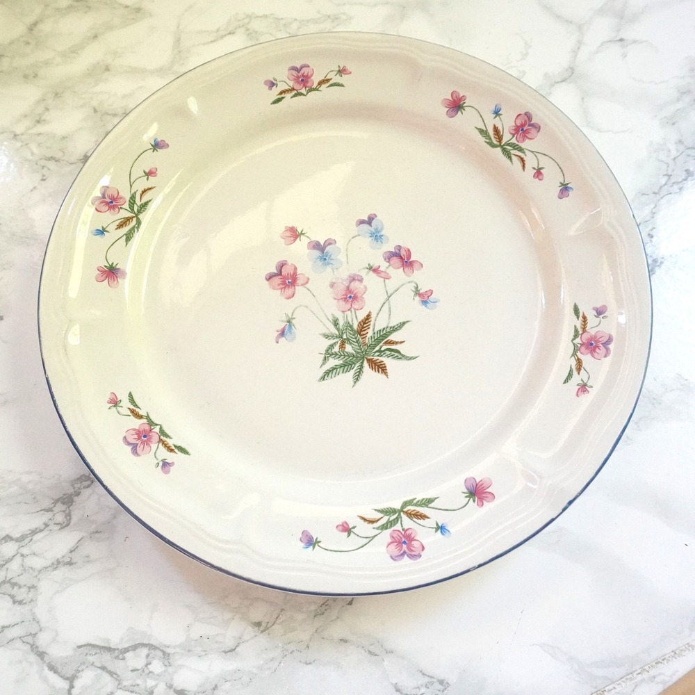 Newcor‎ Cambridge 4020 Floral Stoneware Dinner Plate Pink Purple Pansy 10.5in